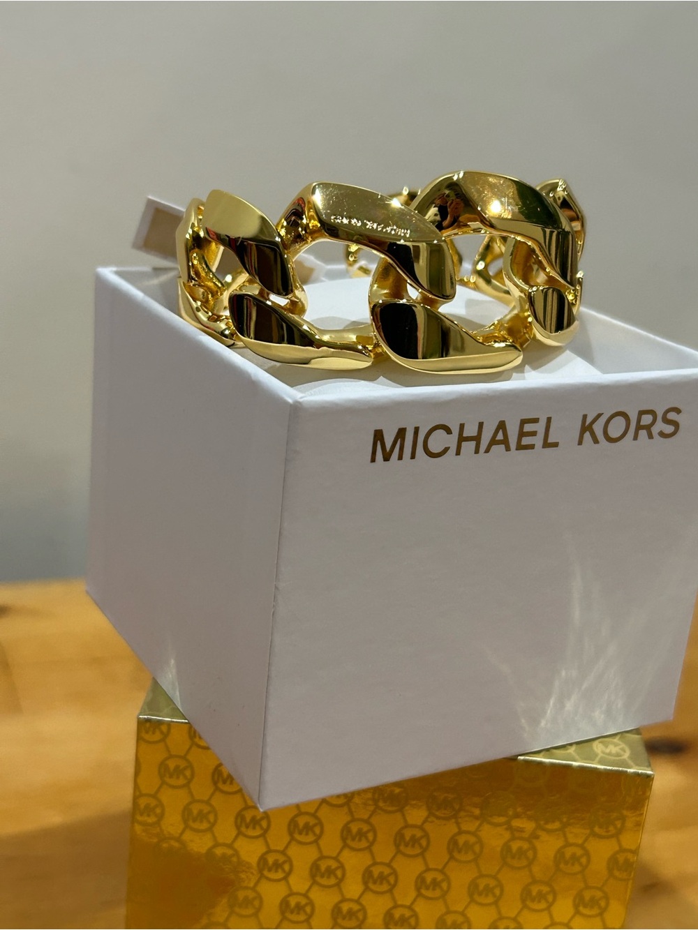Michael Kors - Gold Chunky Chain Bracelet for Women NWT - Picture 11 of 12